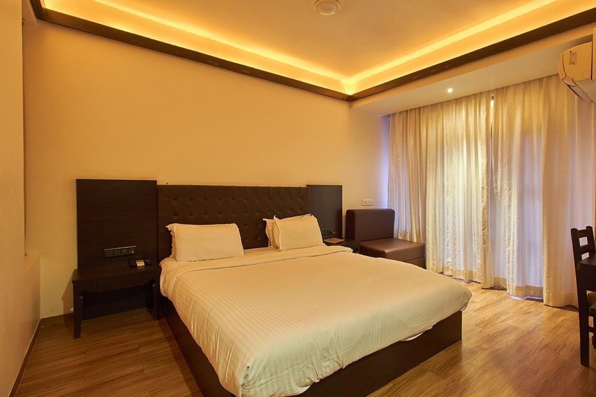 Sinq Beach Resort Calangute Extérieur photo